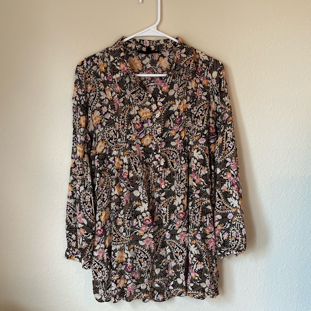 Long sleeve button up blouse